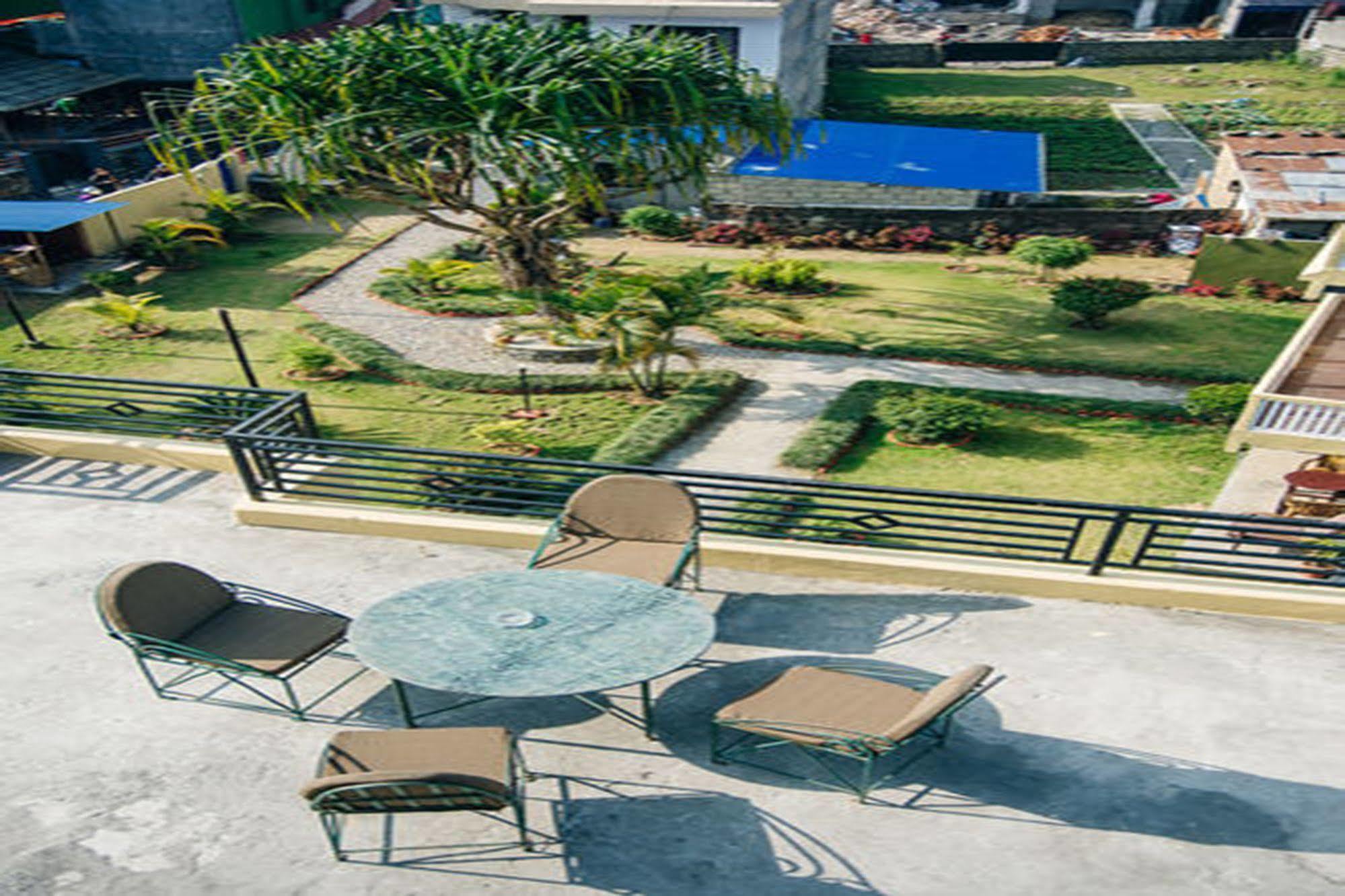 Hotel Mandala Pokhara Exterior photo